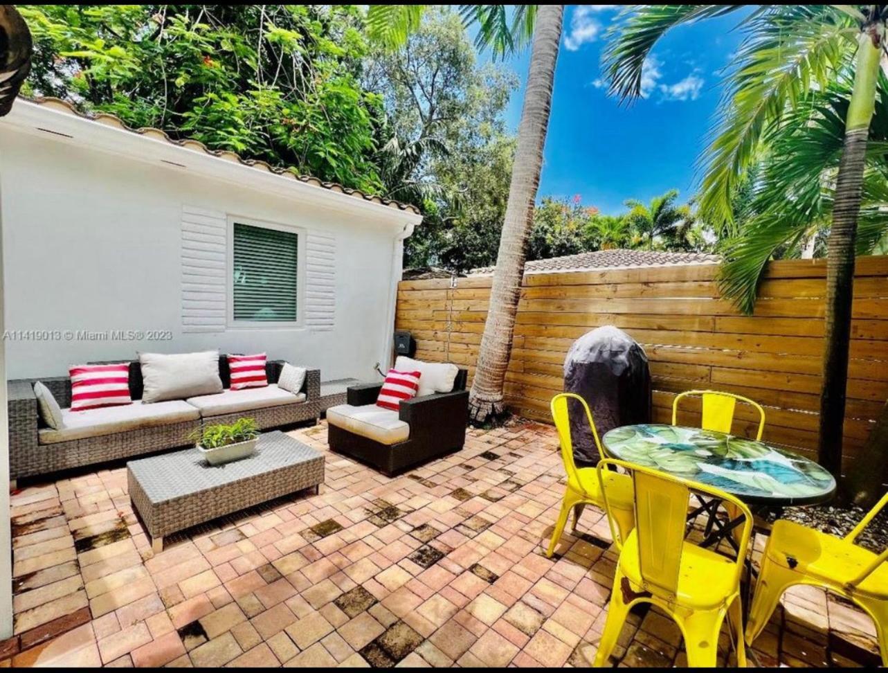 Private Fort Lauderdale Cottage エクステリア 写真